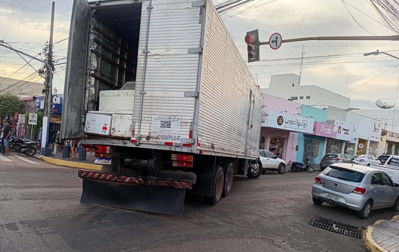 🚛 Atenção: Nova Lei de Circulação de Caminhões em Navegantes Começa Dia 1º de Abril
